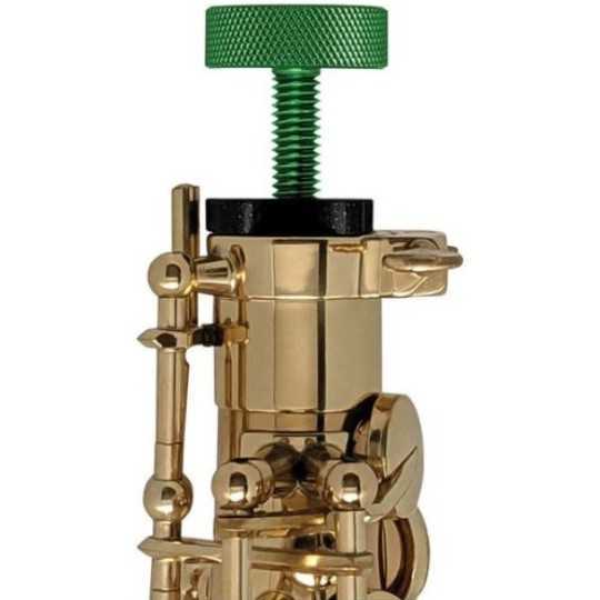 GapCap plug for alto saxophone key leaves