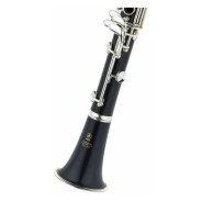 CLARINETE YAMAHA YCL-650E 18 LLAVES PLATEADAS