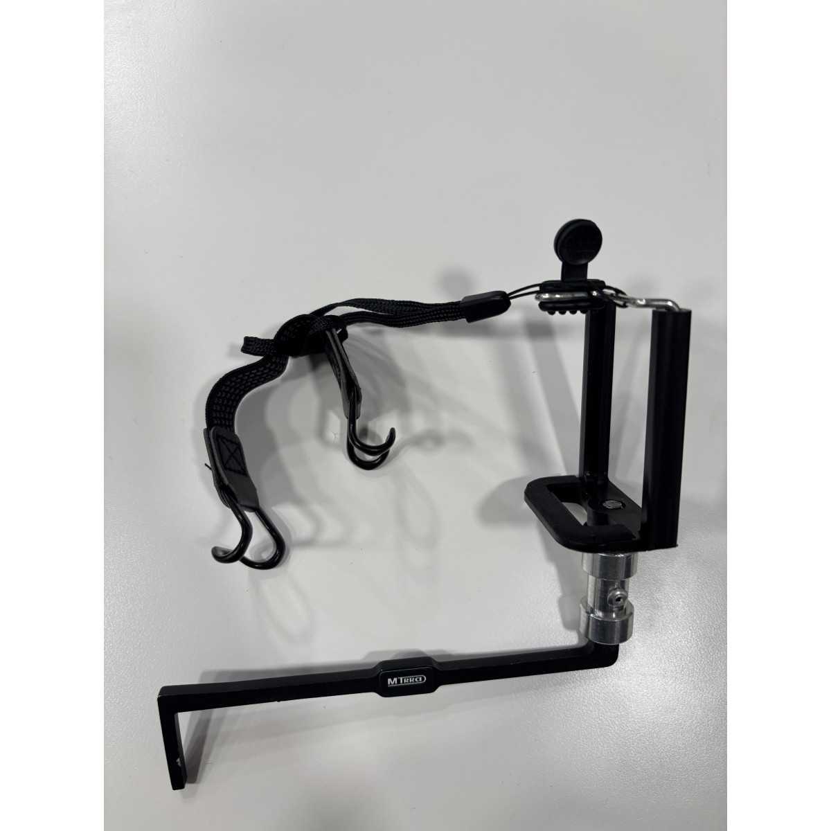 Stand for alto and tenor saxophone for mobile