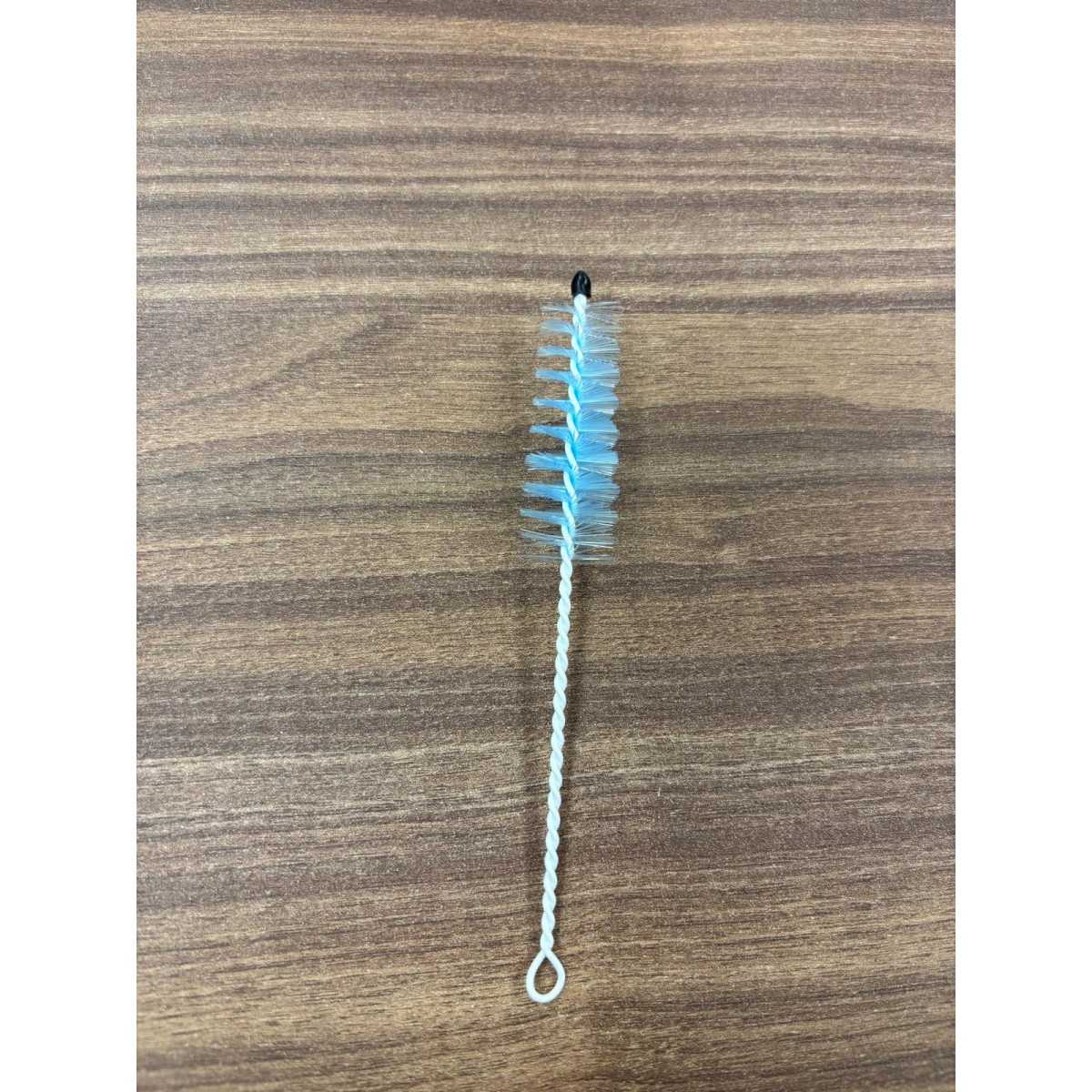 Metal mouthpiece cleaning brush