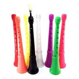 "Clçaina" is a type of traditional Spanish wind instrument, similar to a flute or clarinet. The phrase "color bs" does not have