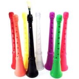 "Clçaina" is a type of traditional Spanish wind instrument, similar to a flute or clarinet. The phrase "color bs" does not have