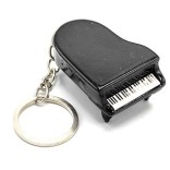 Grand piano 3D keychain