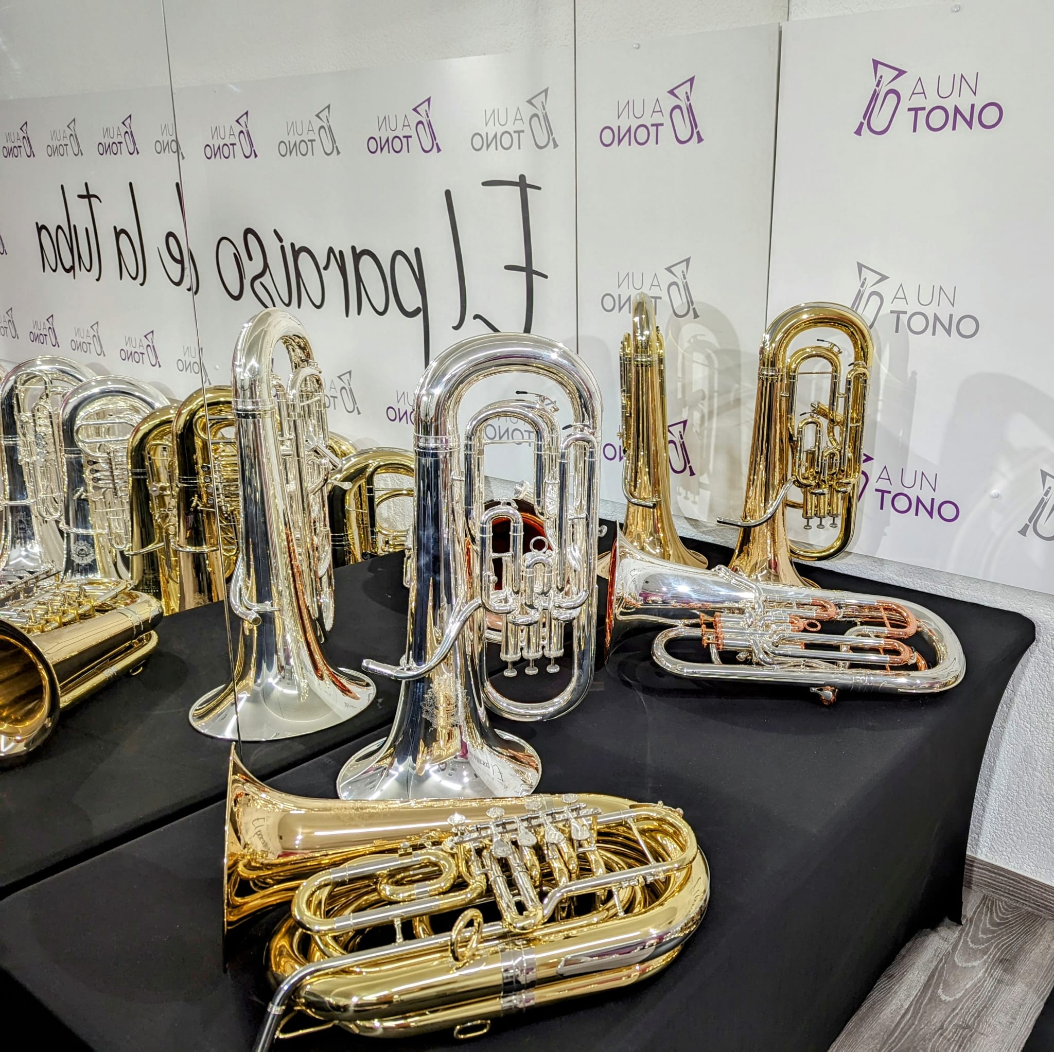 Tubas varias